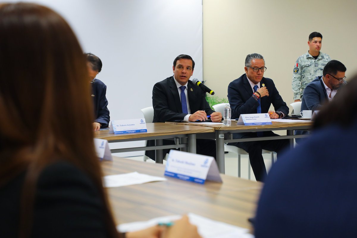 Secretaría de Gobierno de Guanajuato (@segobgente) on Twitter photo El Secretario de Gobierno, <a href="/jorgelona1/">Jorge Jiménez Lona</a>, sostuvo un encuentro con la Comunidad Japonesa en Guanajuato, donde reafirmó el compromiso del <a href="/gobgente/">Gobierno de la Gente</a> de seguir trabajando de la mano con quienes eligen este estado para vivir, invertir y desarrollarse con tranquilidad. El Secretario de Gobierno, <a href="/jorgelona1/">Jorge Jiménez Lona</a>, sostuvo un encuentro con la Comunidad Japonesa en Guanajuato, donde reafirmó el compromiso del <a href="/gobgente/">Gobierno de la Gente</a> de seguir trabajando de la mano con quienes eligen este estado para vivir, invertir y desarrollarse con tranquilidad.