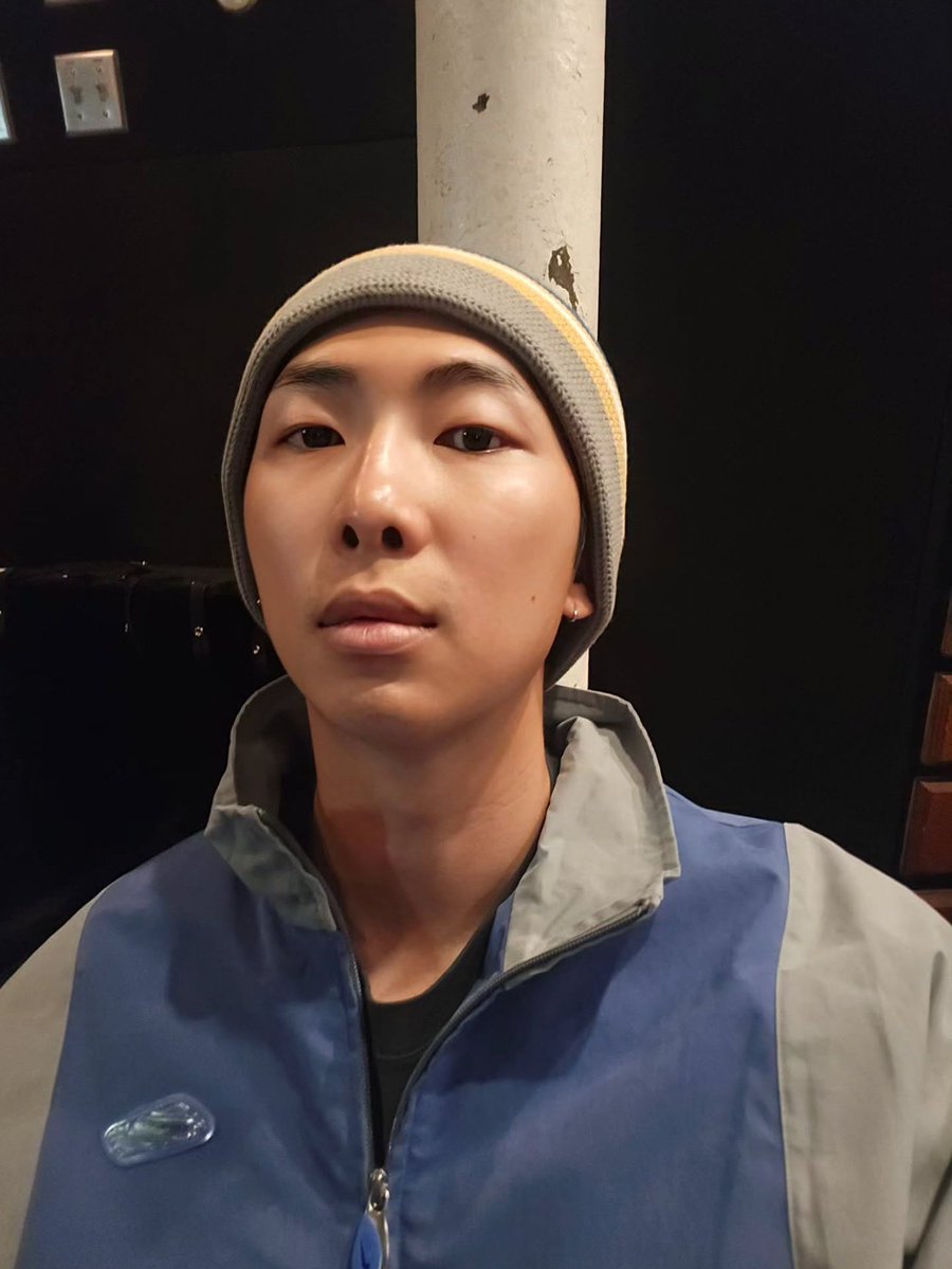 guinho_kai's tweet image. O meu namorado aparecendo pra me desejar feliz aniversário amooo
