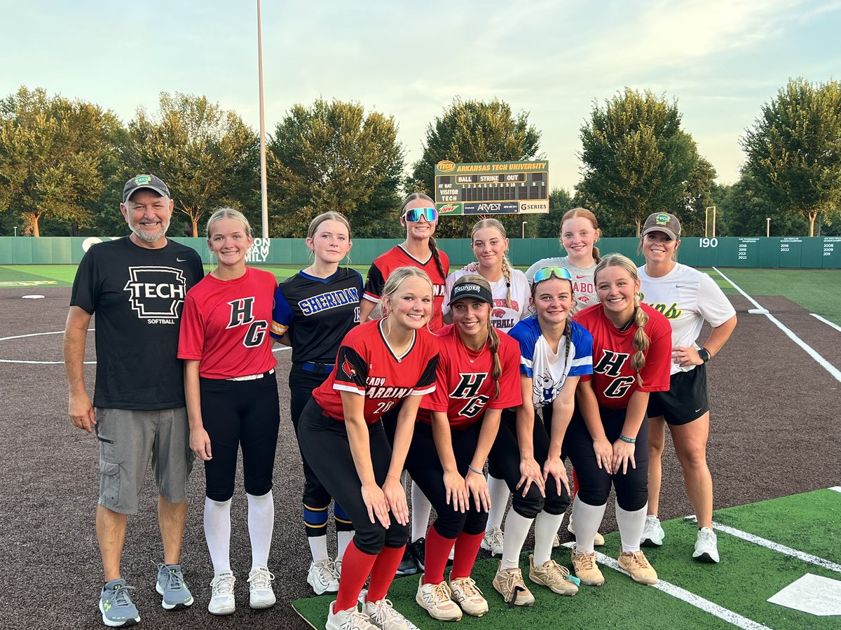 Macee Tidwell (@mrtidwell2029) on Twitter photo Thank you <a href="/jtjones00/">Jordon Jones</a> and <a href="/scottgongola/">Scott Gongola</a> at <a href="/ATUSoftball/">ATU Softball</a> for hosting an amazing ATU Camp!
#workworks Thank you <a href="/jtjones00/">Jordon Jones</a> and <a href="/scottgongola/">Scott Gongola</a> at <a href="/ATUSoftball/">ATU Softball</a> for hosting an amazing ATU Camp!
#workworks