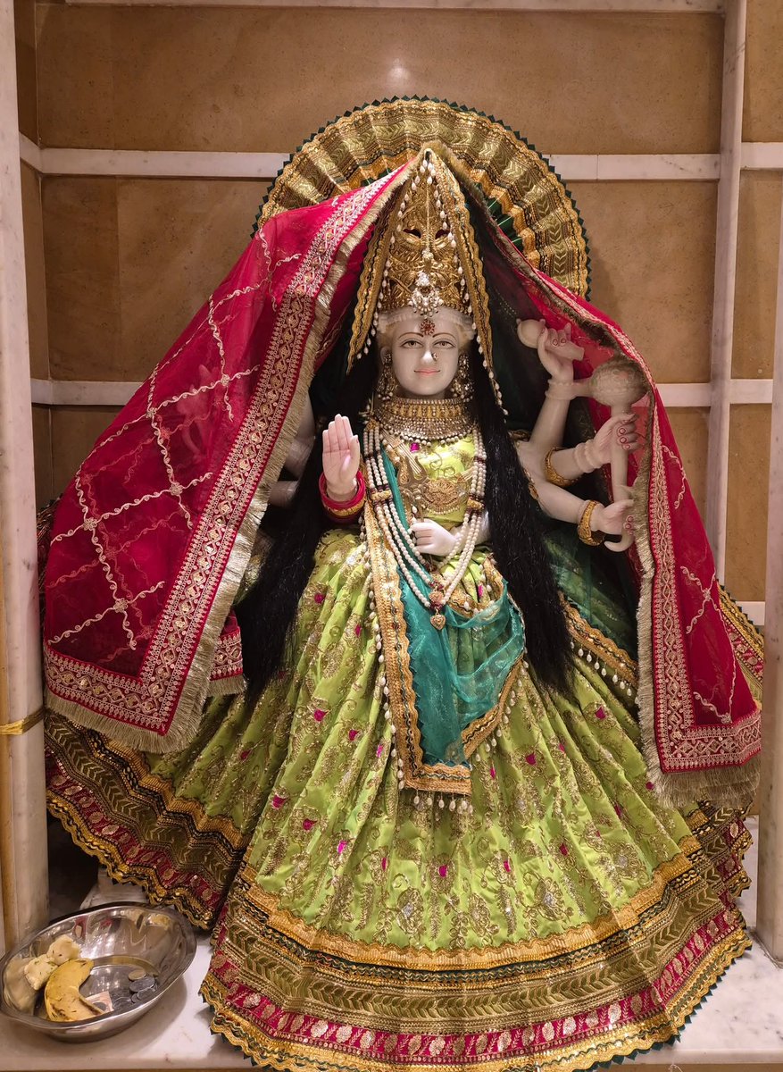 जय माता की नमो नमः 🌹💐🌷🌺🌸 जय माता की नमो नमः 🌹💐🌷🌺🌸 जय माता की नमो नमः 🌹💐🌷🌺🌸 माता रानी की जय हो🙏🙏🙏🙏🙏 माता रानी की कृपा से आपका दिन शुभ हो🙏🙏🙏🙏🙏