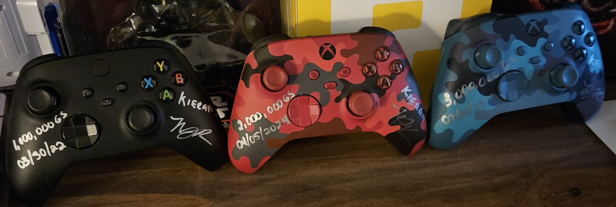 kieran717's tweet image. Retired the 3 million controller.
