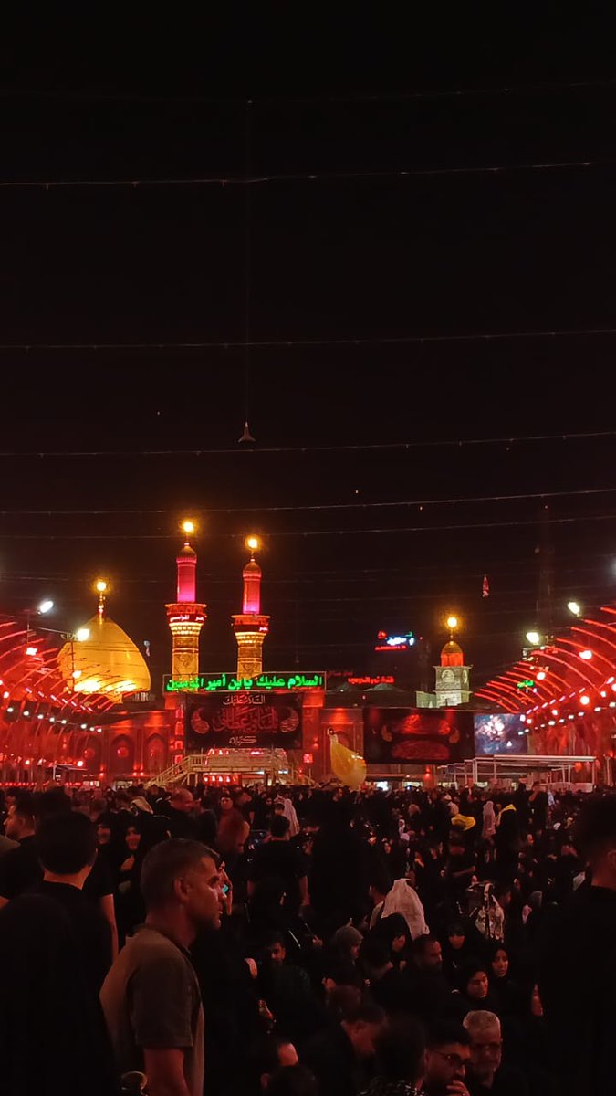 هو القَمرُ المُهَاب..
 هو ابنُ أبي تُراب..
#ليلة_الشهداء
#قمر_العشيرة