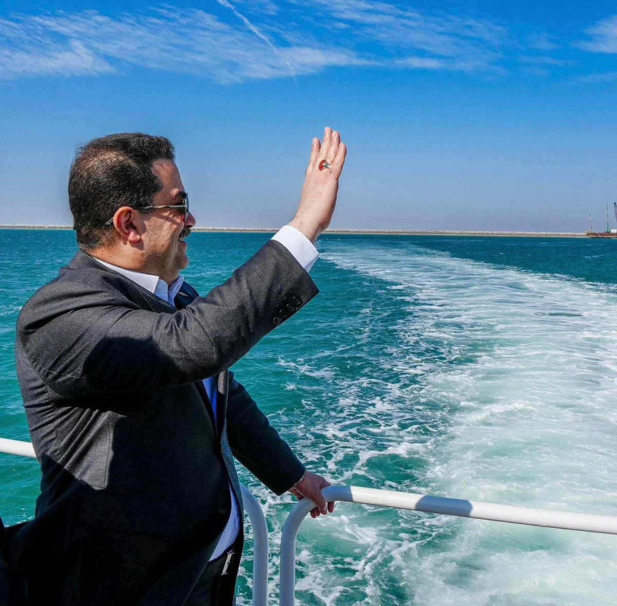 خور عبدالله ...الله وياك خو ماقصرت!!