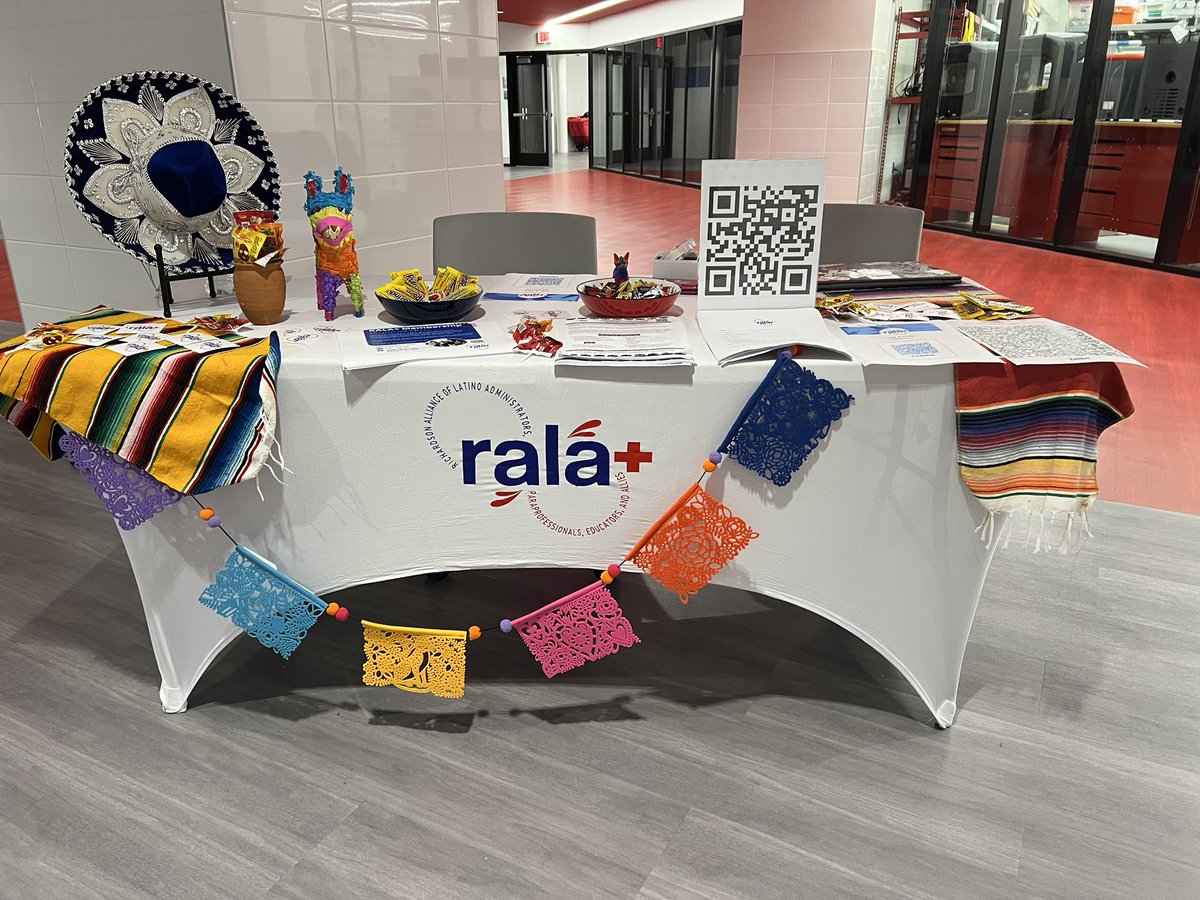 weareRALAplus's tweet photo. What an awesome couple of days of growth at GROW Conference! Rala+ welcomed many new members! #weareralaplus #paraprofessionals #teachers #administrators @LamaestraBrenda @mjasso12 @josevegaMHE @ramirogon @clorisrangel  @IamBranum https://t.co/32rJEe5nuB