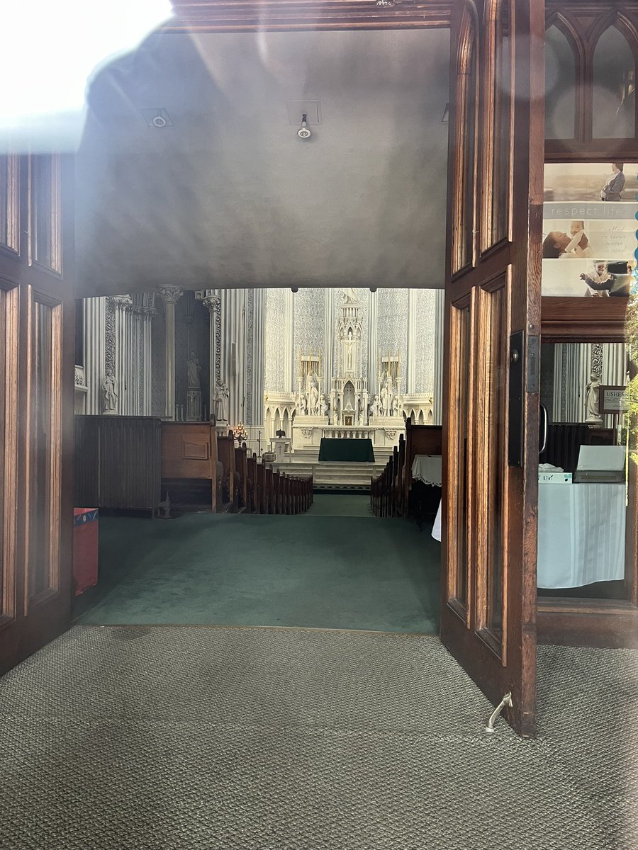 NateyBakes's tweet image. Some churches in Schenectady, NY