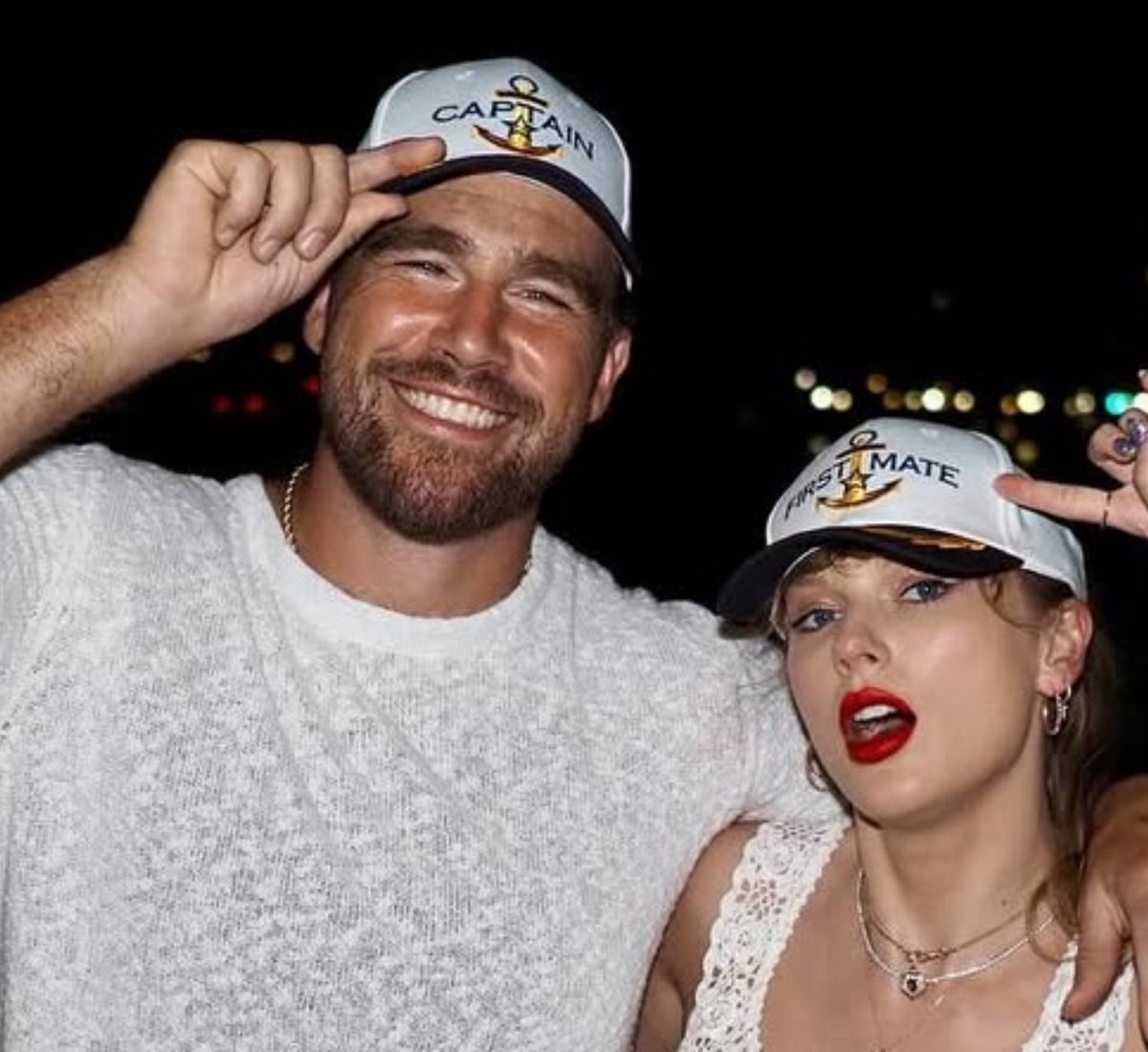 bellikr8s's tweet image. TRAVIS KELCE THE MAN YOU ARE