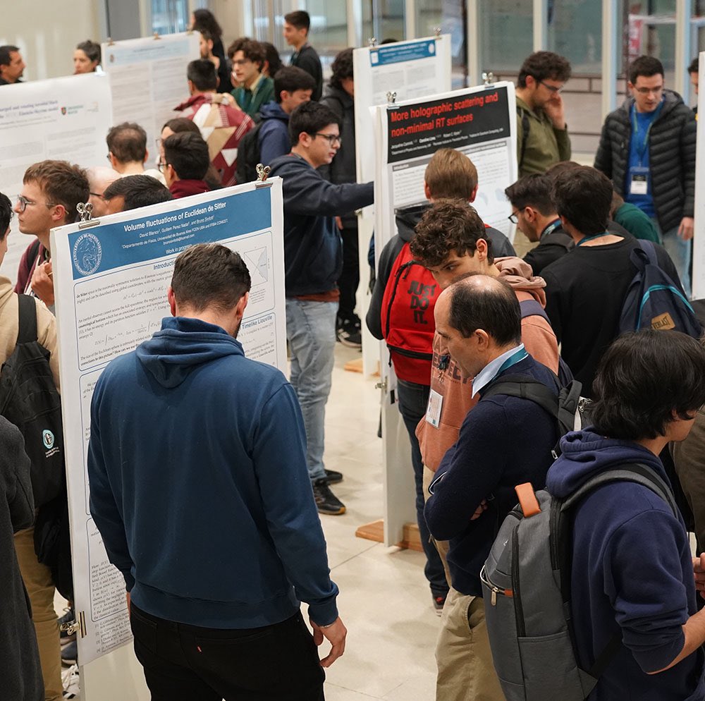 Exactas_UBA's tweet image. Así pasaba la sesión de posters en el cuarto día de la escuela Giambiagi de @Fisica_UBA.
¿Estuviste por ahí?