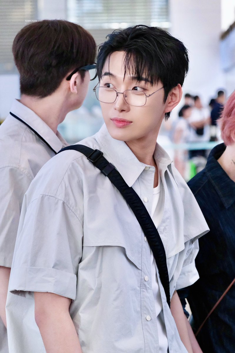 sunflower_kjh's tweet image. 250725 ICN✈️💙
#재한 #김재한 #쟌 #JAEHAN
#오엑스엔 #OX_N #오메가엑스 #OMEGA_X