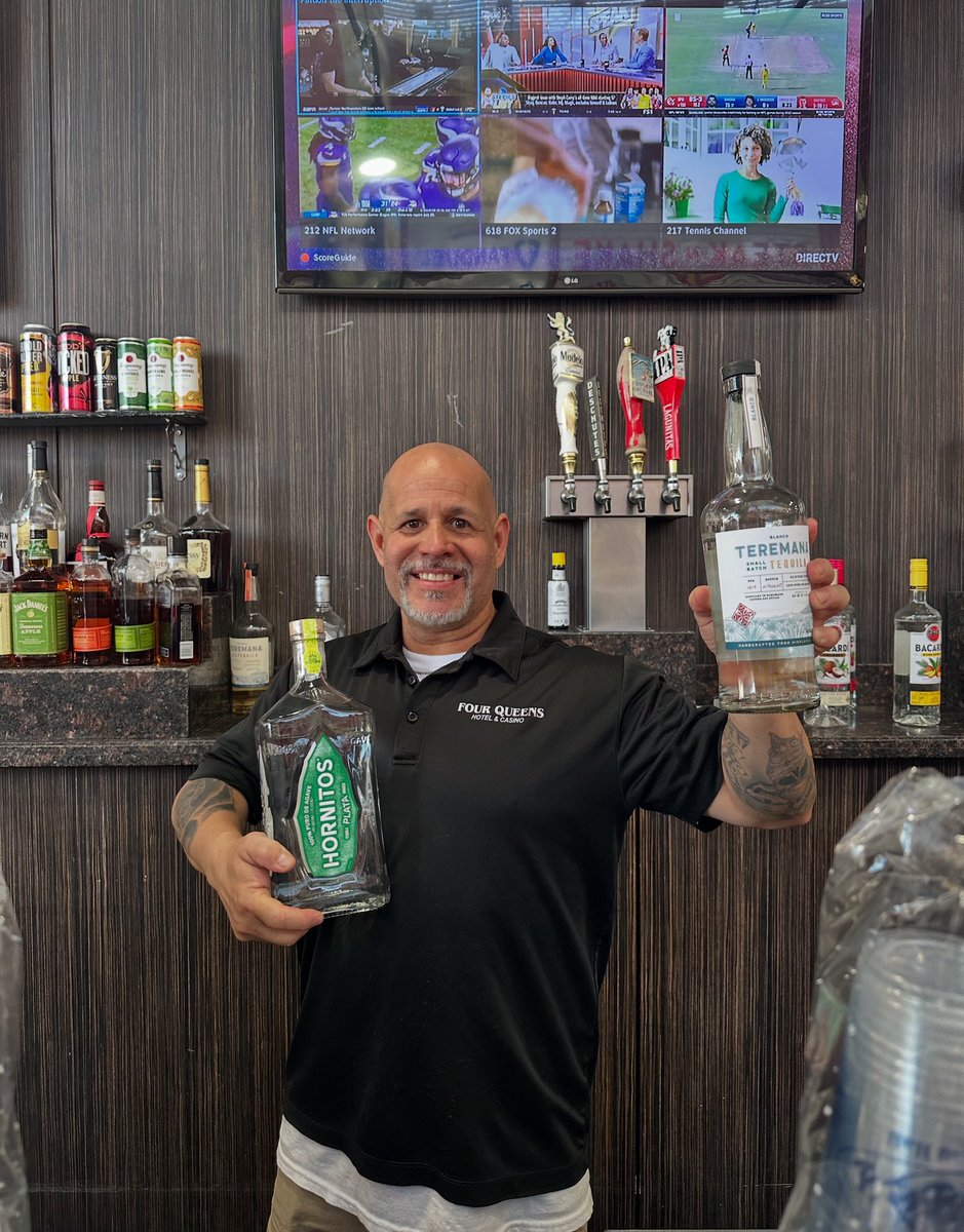 4QueensLV's tweet image. Happy National Tequila day from Leonard at the Patio Bar! 🎉 #nationaltequiladay
