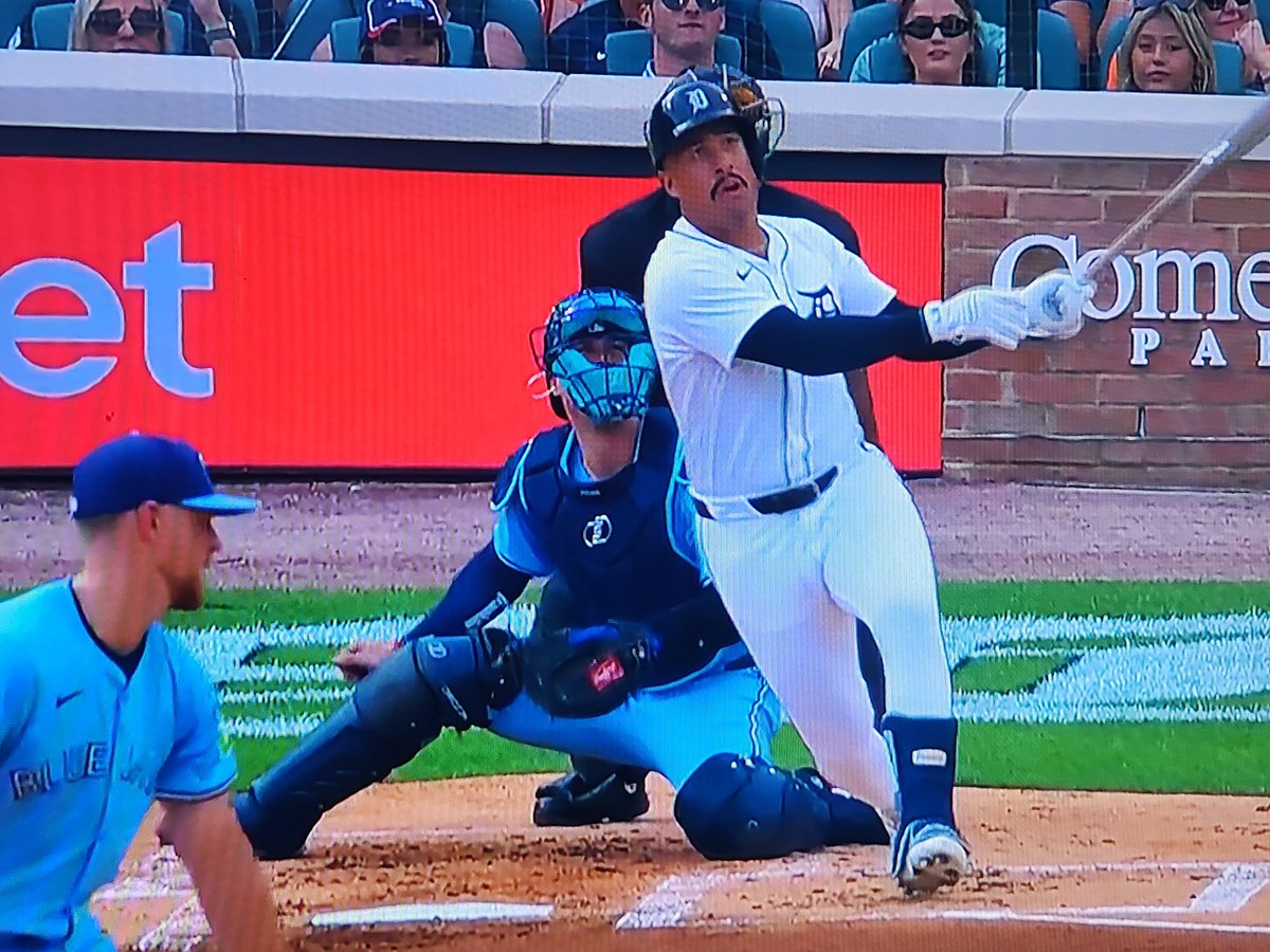 dclynick66's tweet image. Jahmai Jones blasts a 馃挘to give the Tigers an early 1-0 lead over the Blue Jays in the 1st Inning. Bang!!! 馃憤 馃憡 #RepDetroit