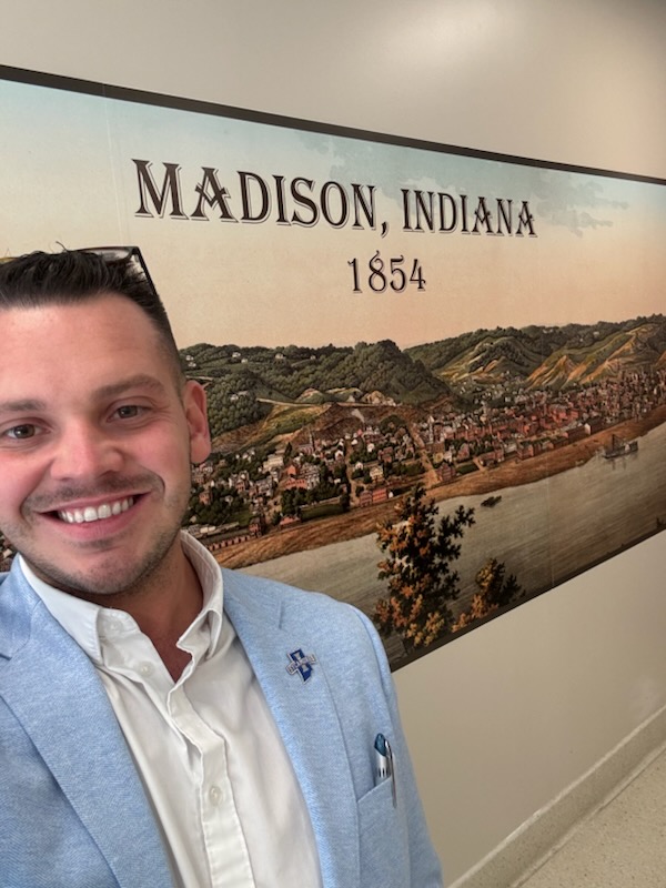 RJLSolutions1's tweet image. Ryan, VP of Gov. Relations, traveled to Madison, IN for the Indiana Commission for Higher Education’s July meeting.

A special thanks to Indiana State for being an innovative partner to RJL Solutions and to Ivy Tech for hosting the meeting!

#RJLSolutions #IndianaState #IvyTech