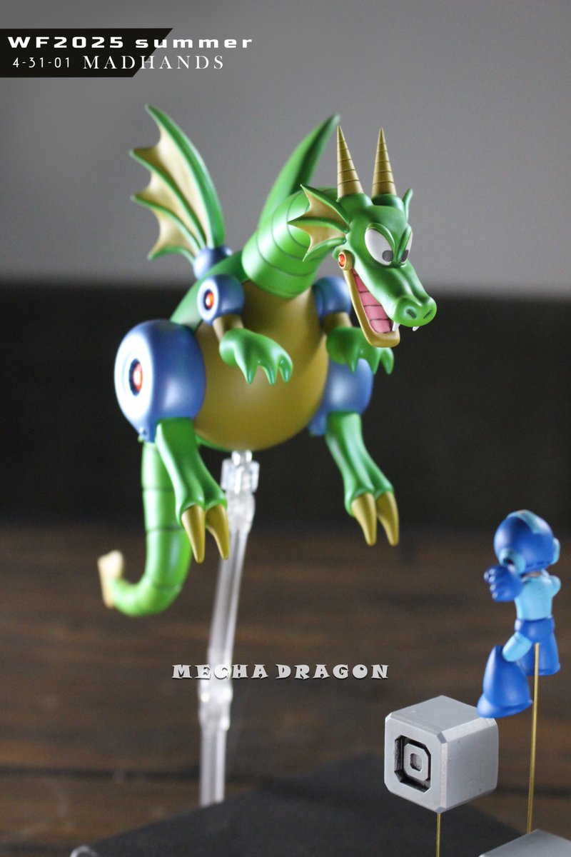 直前最終告知！
大人気『メカドラゴン/ロックマン２』再販させて頂きます！
販売は10個ちょっとになりそうです。※再販予定なし
足場ブロック付属。

ロックマンは市販ミニフィギュア等とサイズが合うように設計。3Dプリントキット/ 予価17000円

〔4-31-01 MADHANDS〕 #wf2025s #ロックマン #Megaman
