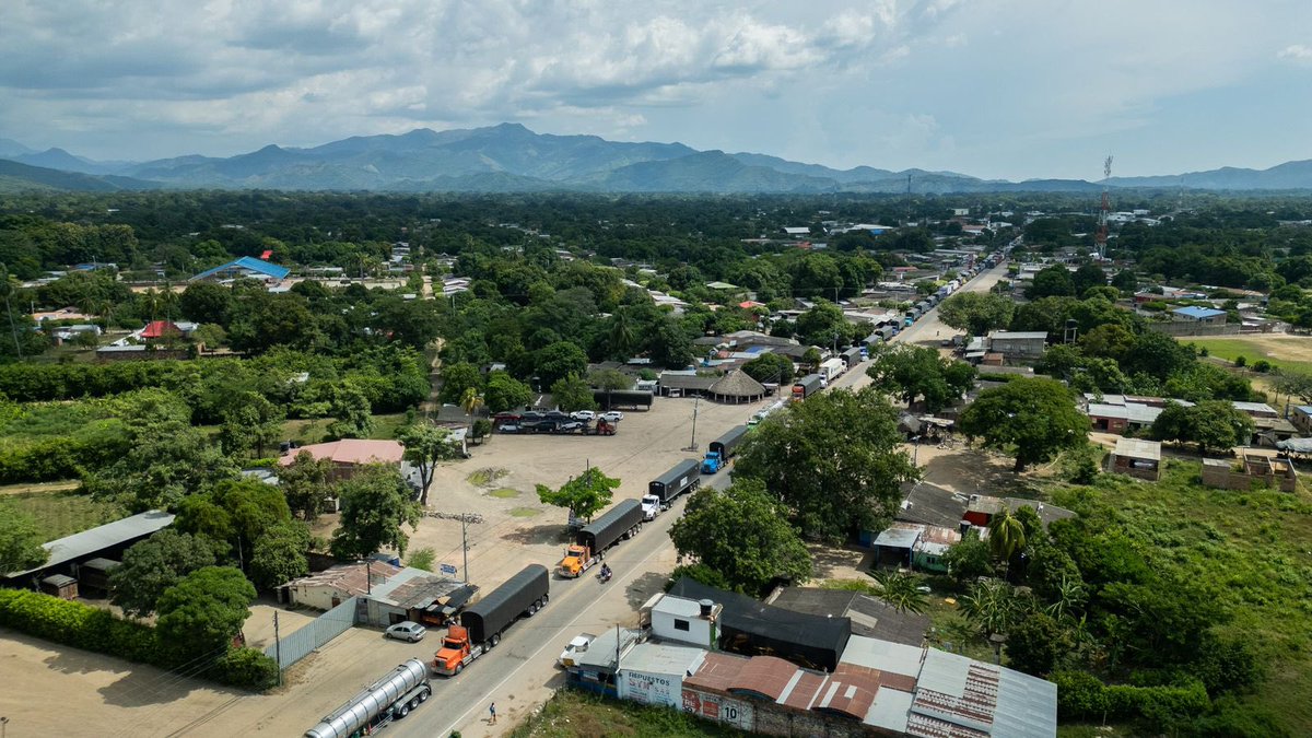 🔴 ¡Finaliza bloqueo en Curumaní, tras mediación del Gobierno del Cesar y Alcaldía Municipal!

🗣️ En atención a la situación de orden público registrada en el municipio de Curumaní, donde se mantuvo bloqueado el paso por la Troncal del Oriente durante más de 24 horas, el