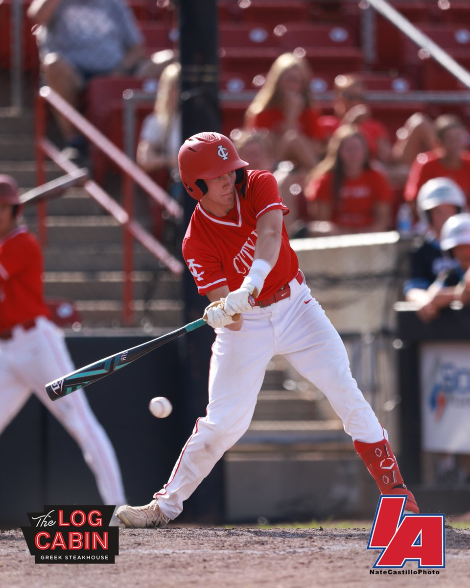 END 3 (Sioux City📍) 

Prairie - 1
City High - 5

Salibi and Bell touch up a pair of triples and help bring in 5️⃣runs, boosting the Little Hawks into the lead into the fourth. 

Powered by Log Cabin Steakhouse 🥩
#IAbaseball x #iahsbsb