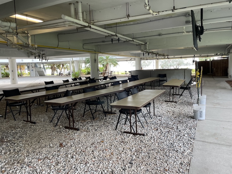 Throwback Thursday to my visit to Eckerd College. Marine Science is a top program here &amp; the Galbraith Lab provides state-of-the-art equipment for students to explore their majors. Eckerd also has a full fleet of vessels for students to conduct field research in the local bay.