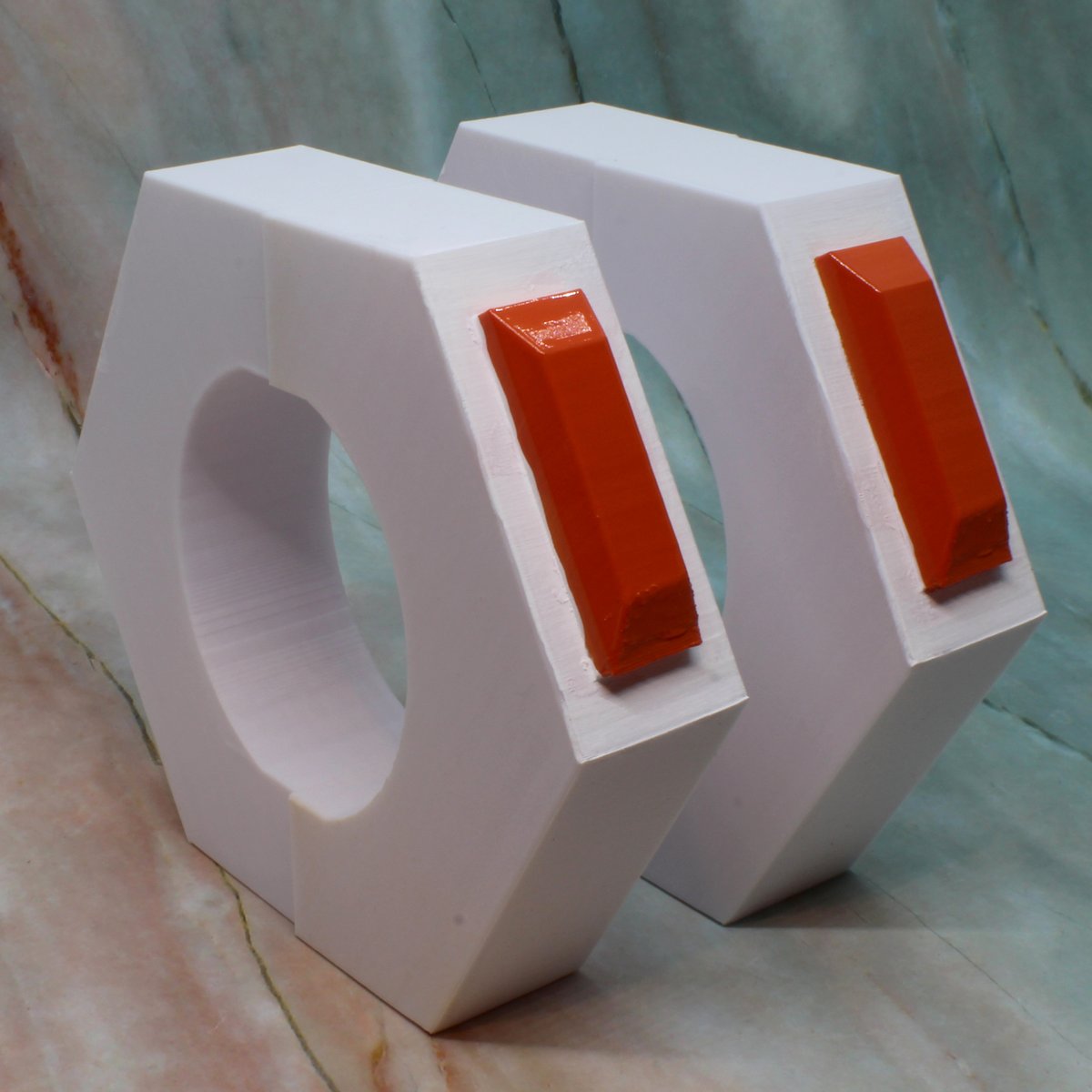 My complete Rei costume includes 3d-printed wrist cuffs from <a href="/ShoppeSimon/">Simon's Magic Shoppe</a> 

#cosplay #latex #neongenesisevangelion