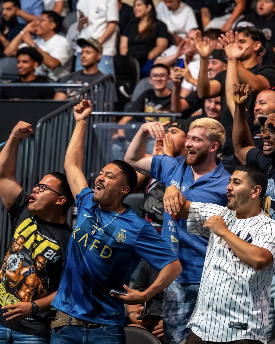 onlocationexp's tweet image. A lifetime of legacy is on the line and we’ve got your front row seat to the spectacle 💪🤩
Experience #CaneloCrawford in the most epic way possible, by choosing to be #OnLocation in Las Vegas on September 13th 👏
Purchase now ➡️ bit.ly/3IIRXqf
#OnlyWithOnLocation
