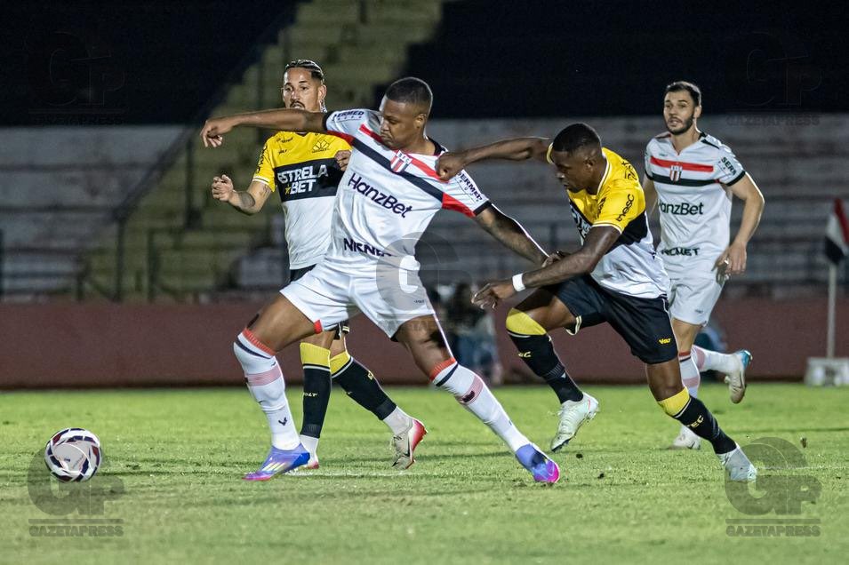 CriciumaCentral's tweet image. COMEÇA O SEGUNDO TEMPO!
Botafogo-SP 0x1 Criciúma
🏟 ArenaNicNet
📷 | CLEBER VALERA/Agência F8/Gazeta Press
#CriciúmaEC