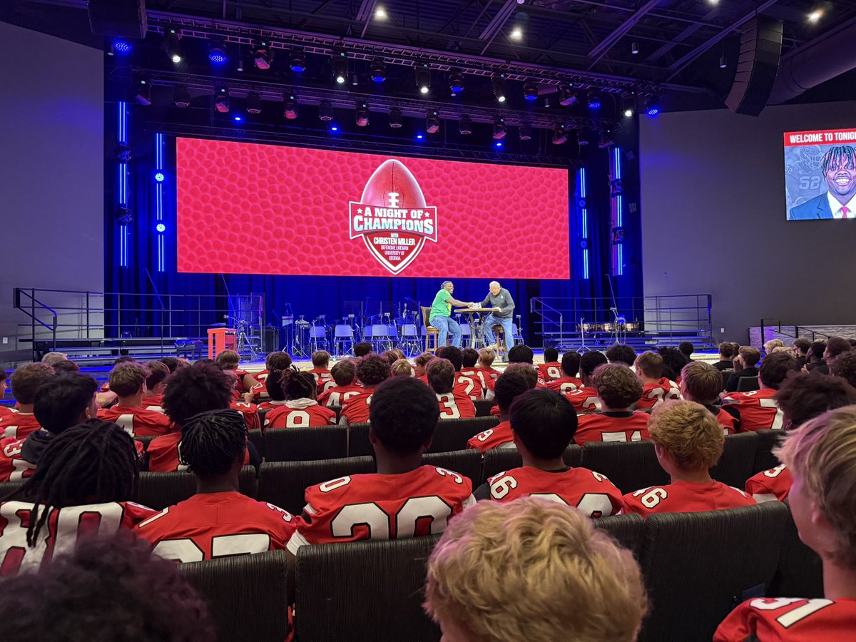 ɴᴏʀᴛʜ ᴍᴇᴛʀᴏ ɴɪɢʜᴛ ᴏꜰ ᴄʜᴀᴍᴘɪᴏɴꜱ. ᴡᴇ ᴀᴘᴘʀᴇᴄɪᴀᴛᴇ ᴅʀ. ᴄᴏx ᴀɴᴅ ꜱᴛᴀꜰꜰ ꜰᴏʀ ʜᴏꜱᴛɪɴɢ ᴏᴜʀ ɢᴜʏꜱ ᴛᴏɴɪɢʜᴛ!