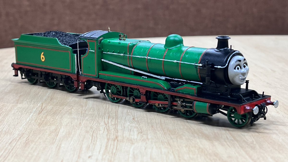 Aussie_loco's tweet image. Introducing Violet, the loaned green engine. A very cheeky sort, essentially the rage-baiter of the loaned fleet. Left Sodor a few years before a certain saddle tank would claim her No.6, but that’s another story…