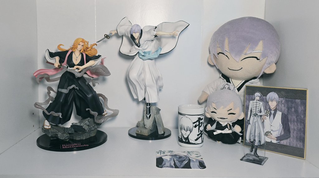 Mellizard's tweet image. Rangiku is here! ๐ฅฐ Been wanting her to go with my Gin for a while. #Bleach