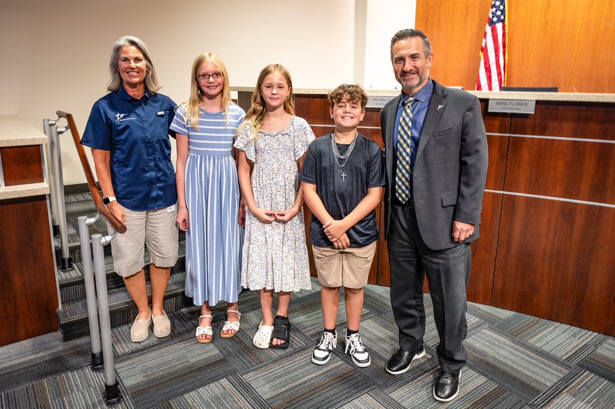 City of Round Rock (@roundrock) on Twitter photo Educating future generations! #RRCouncil recognizes three <a href="/RoundRockISD/">Round Rock ISD</a> elementary students for their participation in the Water Education Program designed to educate students on water conservation, water supply, and other local water issues. Educating future generations! #RRCouncil recognizes three <a href="/RoundRockISD/">Round Rock ISD</a> elementary students for their participation in the Water Education Program designed to educate students on water conservation, water supply, and other local water issues.