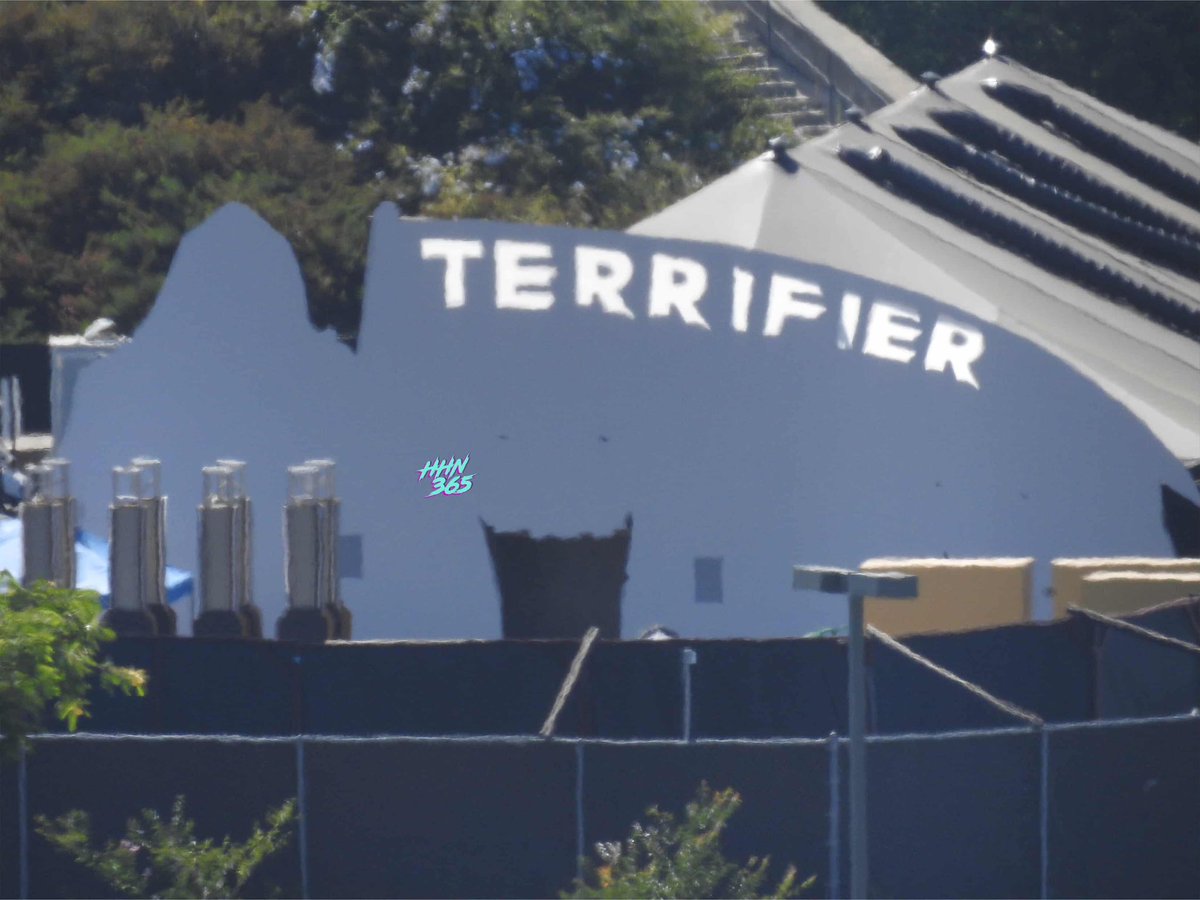 HHN365's tweet image. Here's an updated look at the Terrifier funhouse facade for the house coming to HHN Hollywood this year! 🤡
Are you excited for this house?