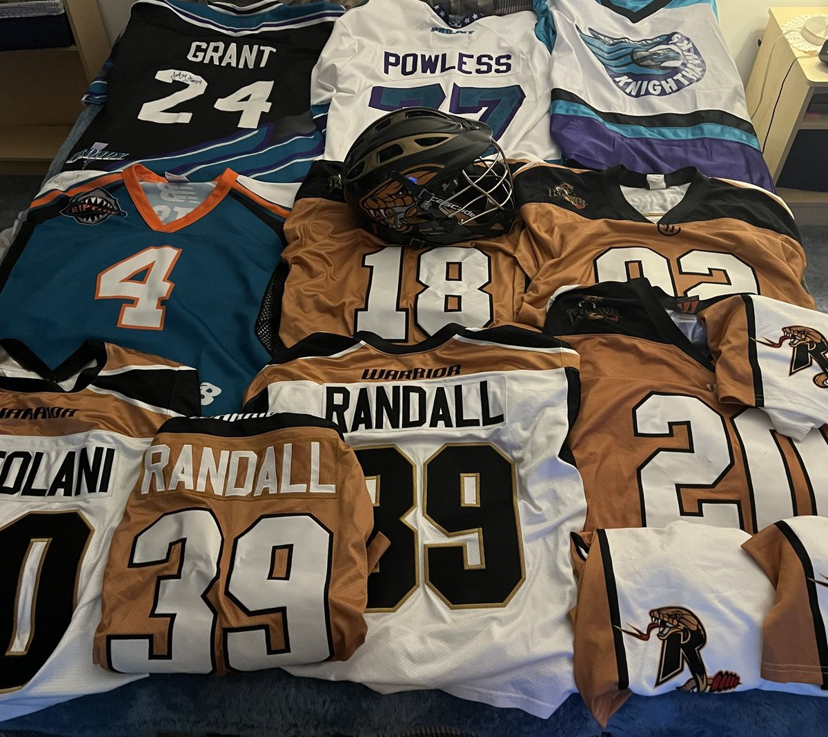 mattylax10's tweet image. Rochester is a Lacrosse Town.