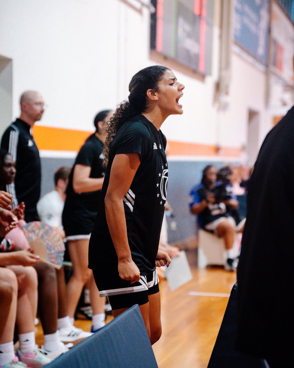 Myah Epps (@myahepps) on Twitter photo Another thank you to <a href="/3SSBGCircuit/">3Stripes Select Basketball Girls Circuit</a> for the last 3 years. You’ve changed my life in so many ways and blessed me with countless life changing opportunities. I cannot thank you enough for bringing me a new family that I’ll never forget. Again, I have so much love for all of you🩷🩷 Another thank you to <a href="/3SSBGCircuit/">3Stripes Select Basketball Girls Circuit</a> for the last 3 years. You’ve changed my life in so many ways and blessed me with countless life changing opportunities. I cannot thank you enough for bringing me a new family that I’ll never forget. Again, I have so much love for all of you🩷🩷