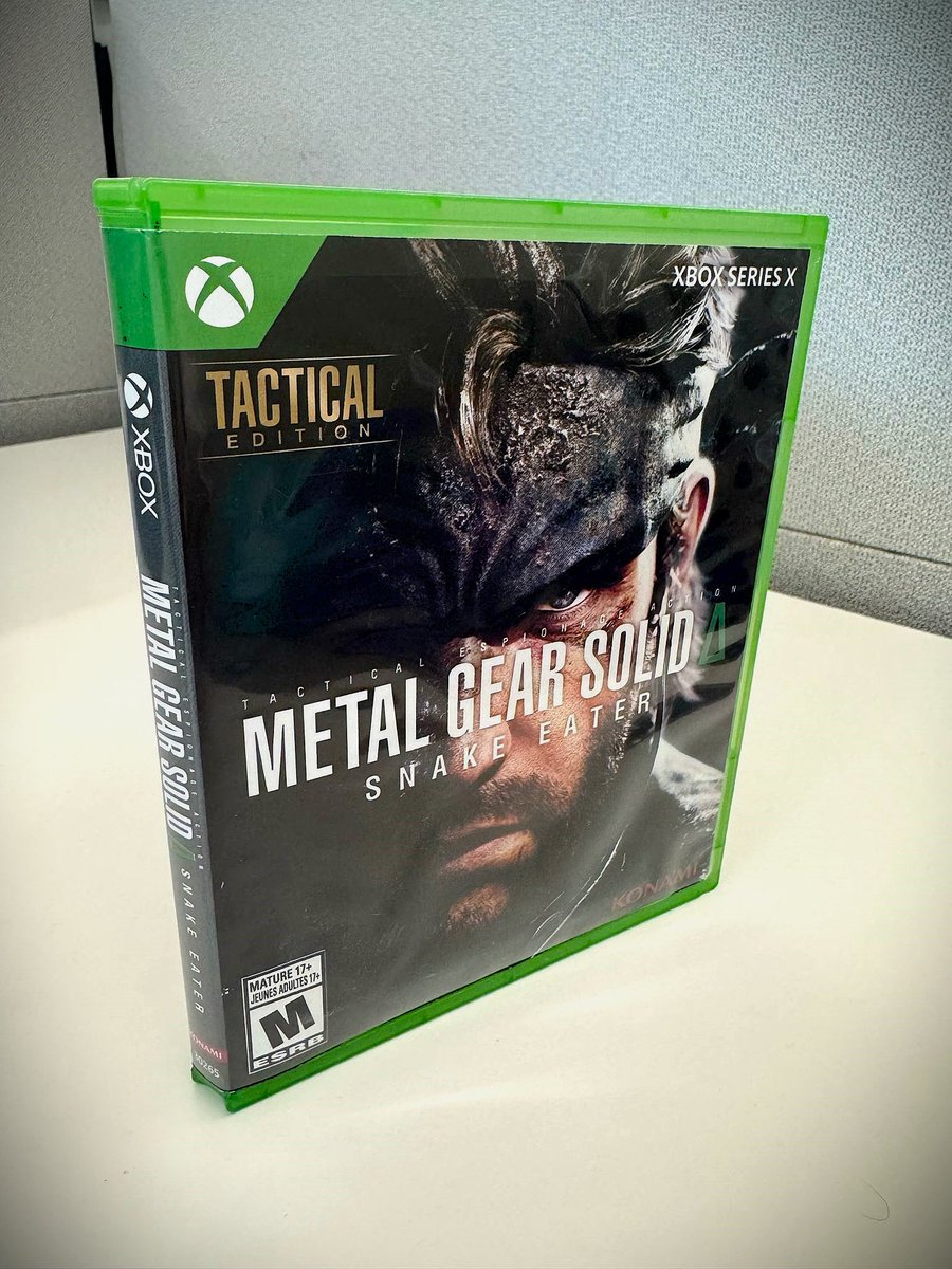 ans_critico's tweet image. El 28 de agosto llega Metal Gear Solid Delta: Snake Eater pero @Konami nos da un adelanto con el diseño de la caja de #XboxSeriesX 🔥 sin duda uno de los juegos mas esperados de este año 2025 @XboxMexico