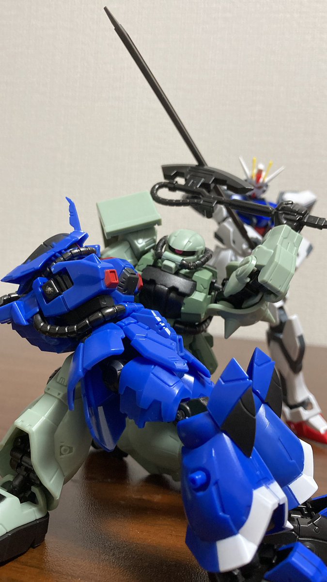 seaman_hobby's tweet image. #ヒートホーク選手権
助けに来たぜ