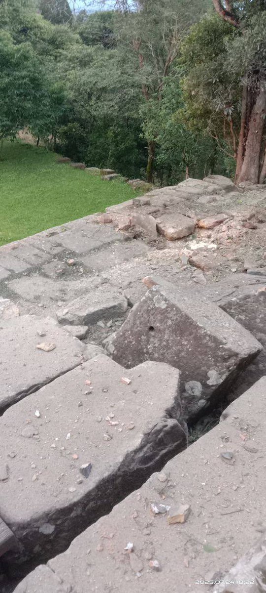 ratanakeng04's tweet photo. #SavePreahVihearTemple 
#SaveWorldHeritage 
@UNESCO @UNESCOCambodia https://t.co/zIZnqb62Ya