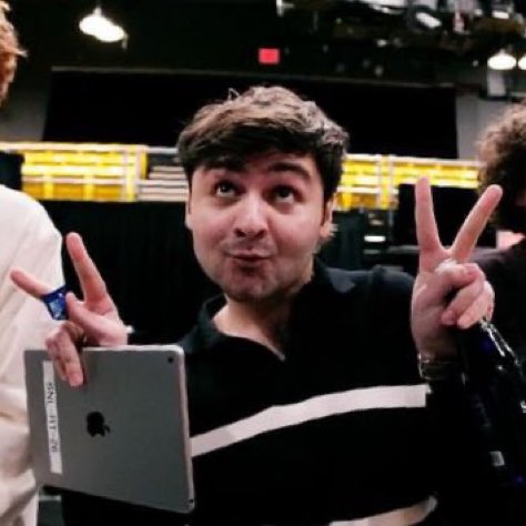 loonafellow's tweet image. remember the gay little monkey at the apple store ? this is him now.