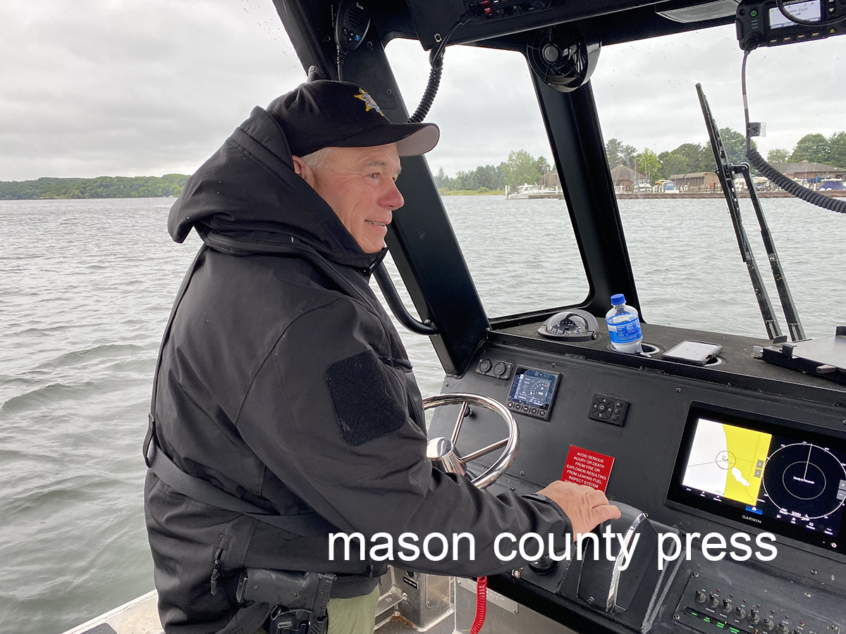 MasonCoPress's tweet image. Protecting the Lakes and Waters, part 2: 4th of July and summer!
This MCP Great Lakes Boat Blog is a presentation of House of Flavors Restaurant of Ludington and the Mason County Historical Society’s Port of Ludington Maritime Museum.
masoncountypress.com/2025/07/24/pro…