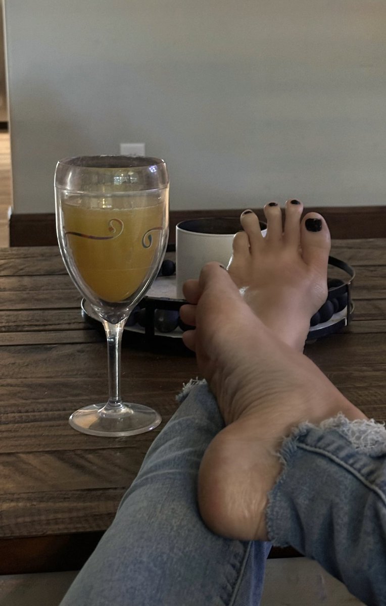 Flafeetfantasy's tweet photo. It’s been one of those days https://t.co/xdao0LDBKP