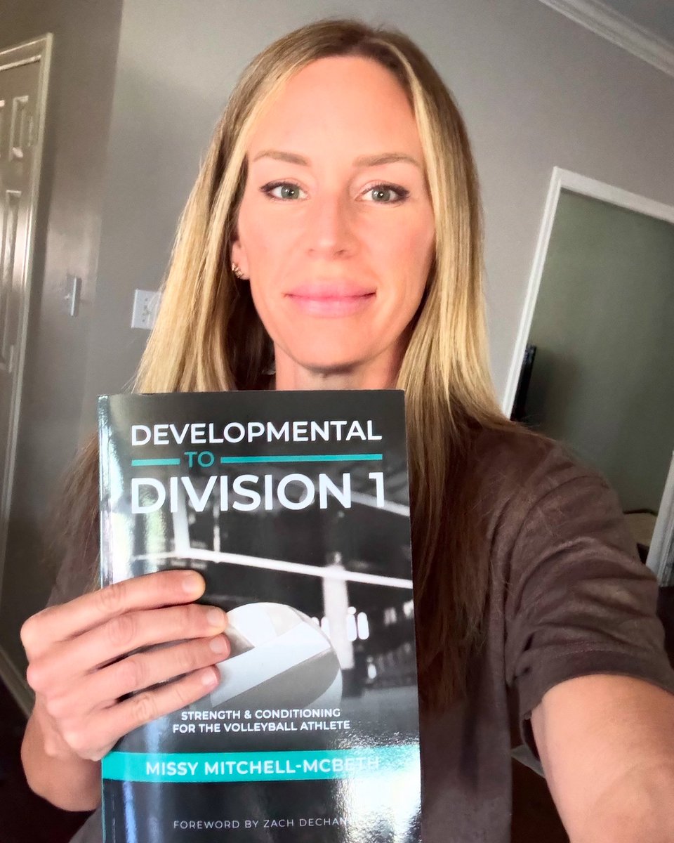 Happy estimated first birthday to my book. 

📕 ~2878 copies sold
🍽️ 1 formal dining room turned distribution center 
👍🏼 Many satisfied readers
😭 Couple of crybaby haters who said they didn’t like the title without reading for context 

Thanks to all for continued support.