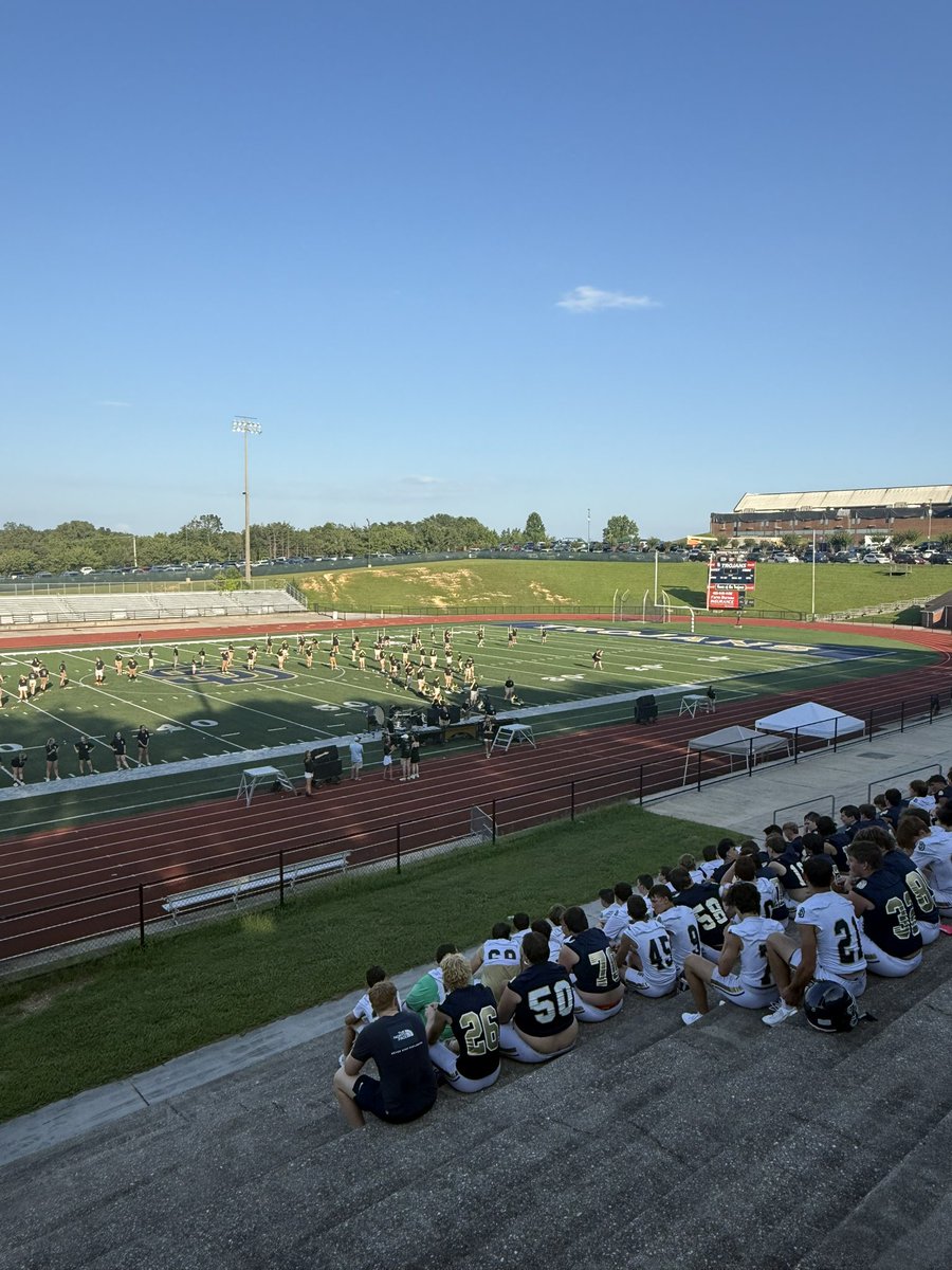 Glad to see the best band in the land! They support us all year so we are happy to be there to support them! 

#OneSoddyDaisy
#ThisIsWhy
