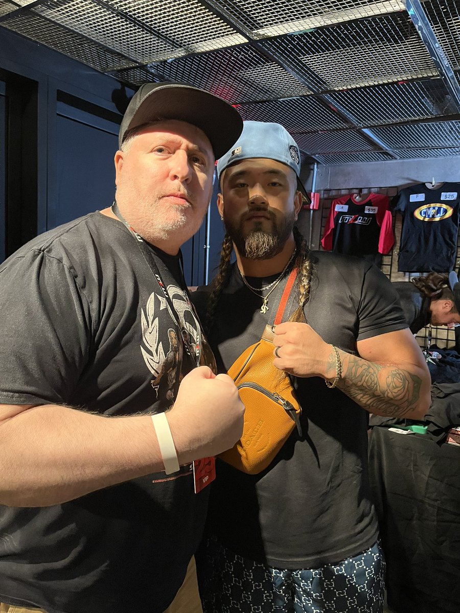 Look how handsome. To emphasize how handsome he is, let’s contrast him with a very ugly man