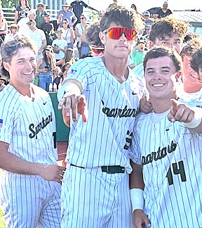 CalHiSports's tweet image. Congrats De La Salle (Concord).
State School of Year (Boys Sports).
Third win in this category for Spartans in last 4 years.
10th time in all. Football, boys bb, water polo, soccer, golf, baseball, swim, xc & Jaden Jefferson.
@dlsathletics @DarrenSabedra
calhisports.com/2025/07/24/mor…