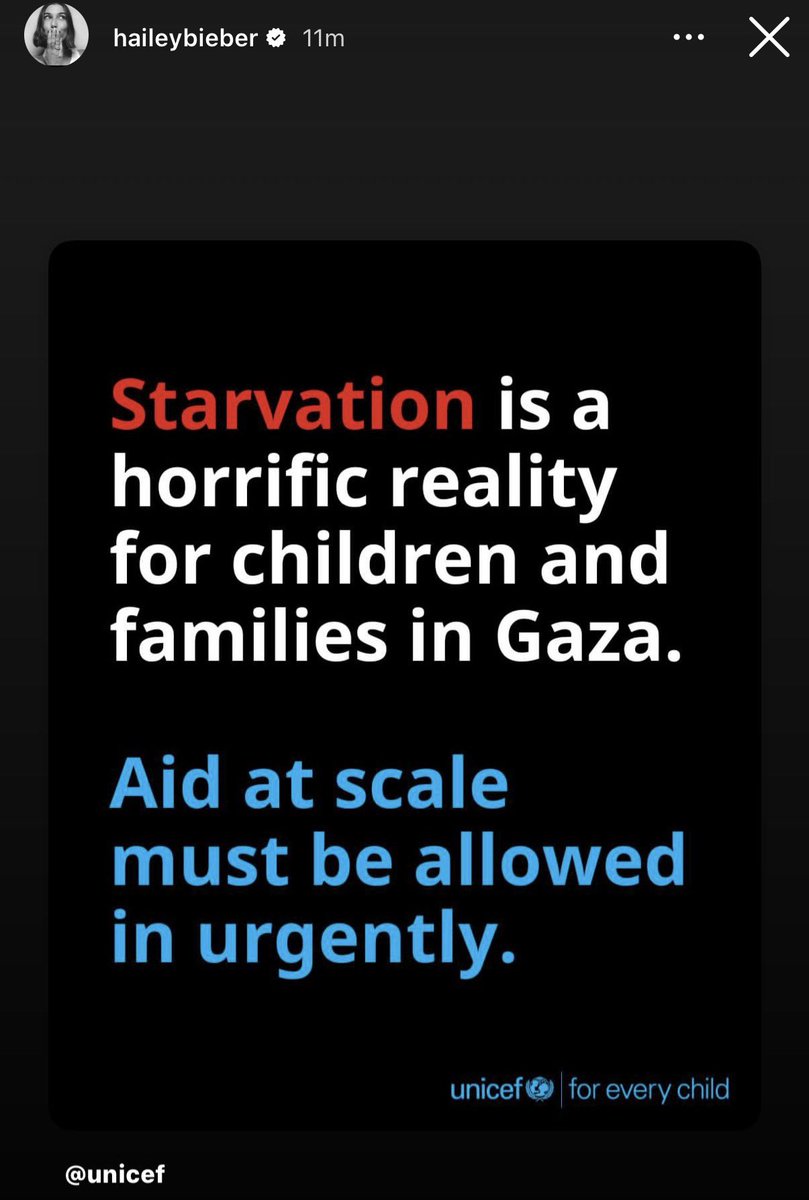 TheFameVault's tweet image. Hailey Bieber has once again shown clear support for Palestine, sharing a strong message against the starvation crisis in Gaza.