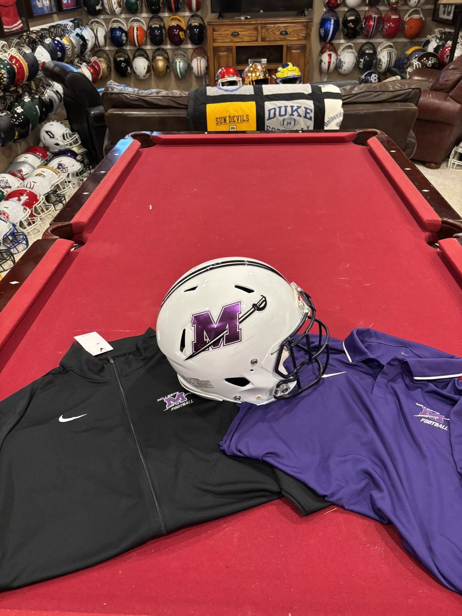 JerryQuickel's tweet image. ‼️New Lid‼️Millsaps College Majors! Thank you @MajorsFootball and @OLCoachCorrado for this beauty and the bonus SWAG!! The Majors play @d3football @D3FBHuddle in @SAA_Sports in Jackson Mississippi! Great logo! Wearing this to work tomorrow!This is D3 lid #97 and #628 overall!