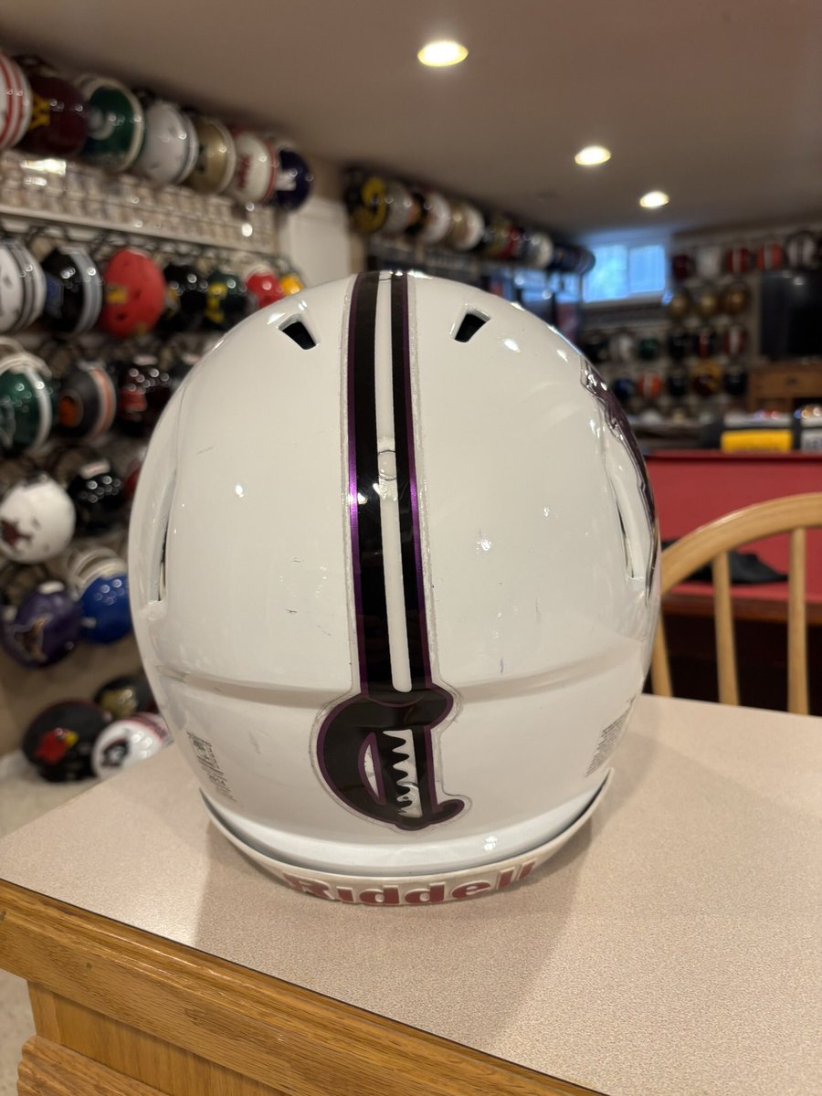 JerryQuickel's tweet image. ‼️New Lid‼️Millsaps College Majors! Thank you @MajorsFootball and @OLCoachCorrado for this beauty and the bonus SWAG!! The Majors play @d3football @D3FBHuddle in @SAA_Sports in Jackson Mississippi! Great logo! Wearing this to work tomorrow!This is D3 lid #97 and #628 overall!