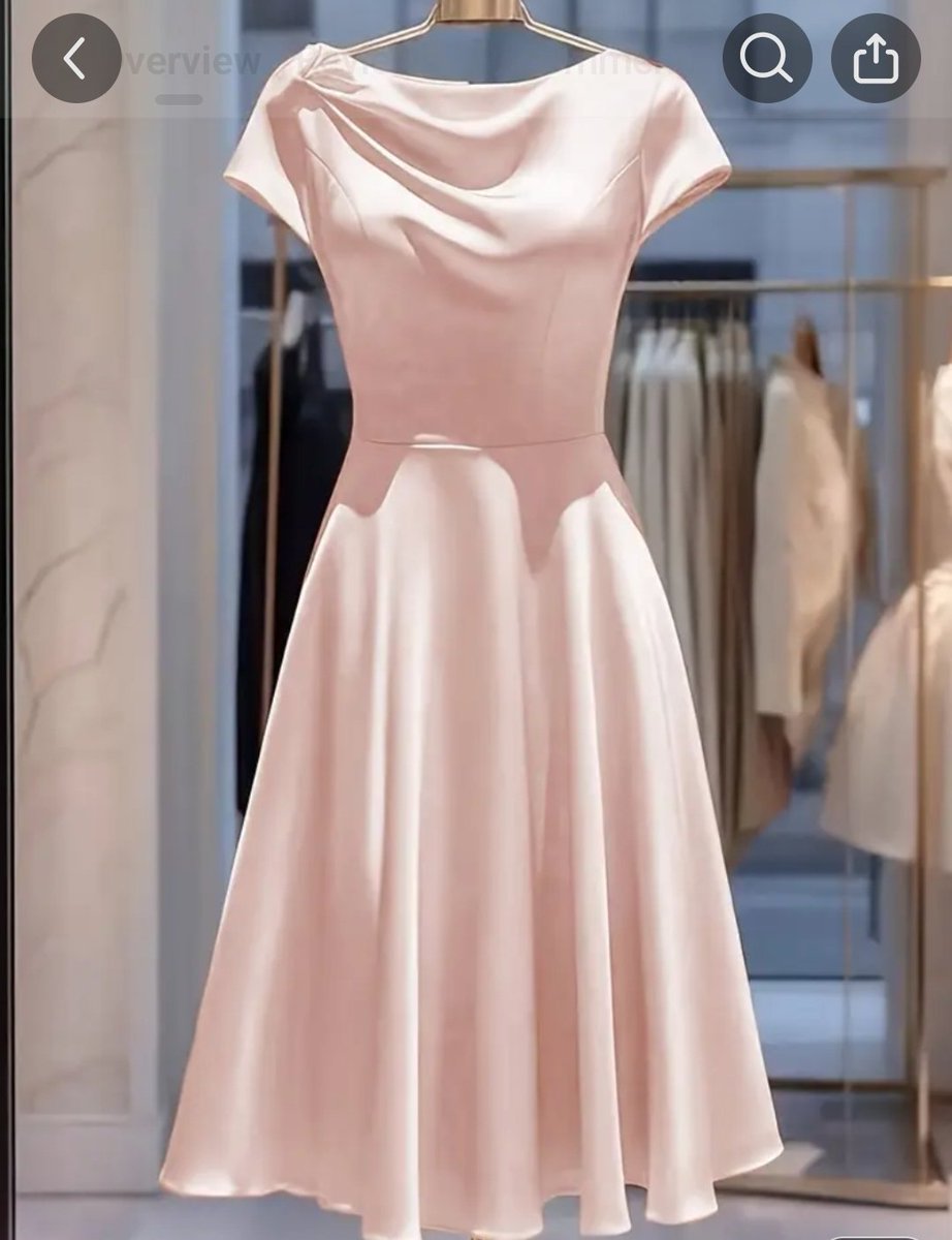 I'm going to be honest. 

I want this dress. 

Imagine it with pearls and a light matching shawl with some delicate vintage heels. 

I await your decision. 😆