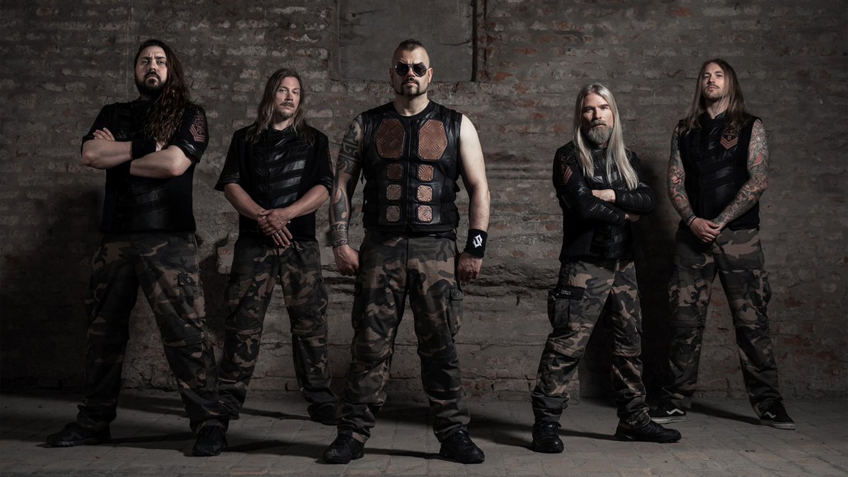 😎 <a href="/sabaton/">Sabaton</a> sort Legends le 17/10: sabaton.lnk.to/legendsbio
⚔️ The Duellist:  sabaton.lnk.to/duelist/
⚡️ Lightning at the Gates : sabaton.lnk.to/latg/
🎟  En concert le 28/11 à <a href="/Accor_Arena/">Accor Arena</a> et le 29 à la <a href="/LDLC_Arena/">LDLC Arena</a> : gdp.fr/fr/artistes/sa…
📷 Steve Bright

<a href="/BetterNoise/">Better Noise Music</a> <a href="/GDP/">Gérard Drouot Productions</a>