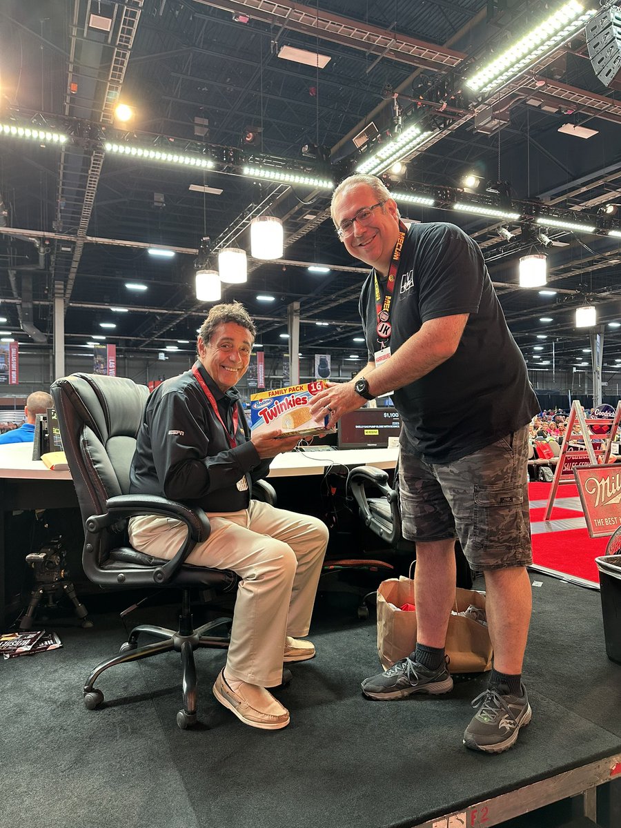 Another successful Twinkie delivery today at Mecum Harrisburg. <a href="/ultgarageBill/">SRTHAWK2018</a> <a href="/ScottHoke1/">Scott Hoke</a>