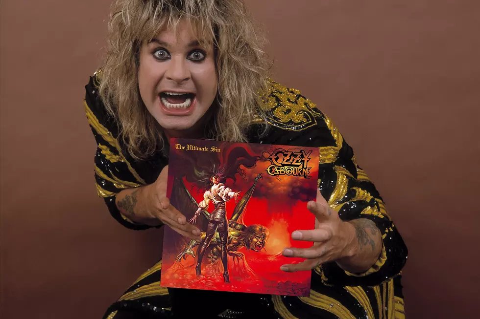D67Reflex's tweet image. #FridayTunes
Ozzy Osbourne - Never
If the Messiah is coming
Will he be too late
To reconcile our fears with our hate
And the memory of freedom
That imprisons our heart
As we're greeted by the cold hand of fate
It's never too late to cry
It's never too late for good-byes
It's…