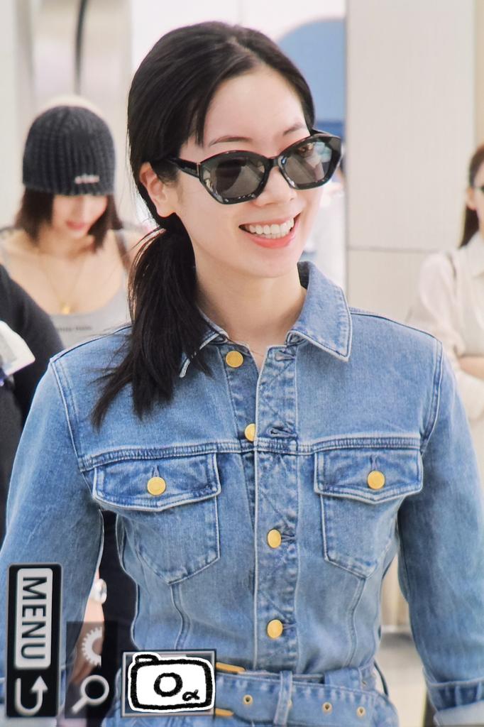 fishcmr's tweet image. 250725 김포공항 GMP

귀여워...🤍🤍

#TWICE #DAHYUN
#트와이스 #다현 #ダヒョン
