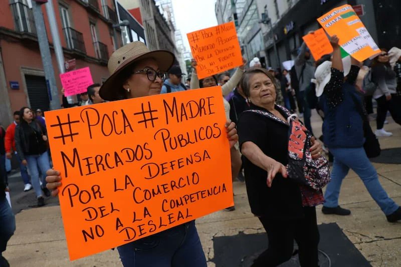 La Evidencia News (@evidenciala) on Twitter photo 📢 El abasto se defiende. Locatarios denuncian el clientelismo legislativo que amenaza el sistema de mercados públicos. 🛑 El 30 de julio, la ciudad podría paralizarse <a href="/Nakachi_Mx/">Nakachi_Historia 🇲🇽 🇯🇵</a> 📰 Lee la nota completa laevidencianews.com/el-abasto-se-d…
#ElAbastoResiste #CDMX #MercadosPúblicos 📢 El abasto se defiende. Locatarios denuncian el clientelismo legislativo que amenaza el sistema de mercados públicos. 🛑 El 30 de julio, la ciudad podría paralizarse <a href="/Nakachi_Mx/">Nakachi_Historia 🇲🇽 🇯🇵</a> 📰 Lee la nota completa laevidencianews.com/el-abasto-se-d…
#ElAbastoResiste #CDMX #MercadosPúblicos