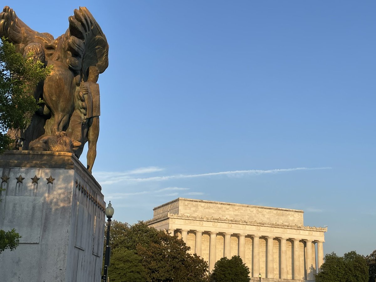 SafeenDizayee's tweet image. Washington now.