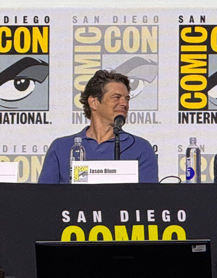 DeducerFNAF's tweet image. Jason Blum Shares 'FIVE NIGHTS AT FREDDY'S 3' Movie Possibilities!! 👀👀
"If enough people go… we’d be very excited to make a Five Nights at Freddy’s 3."
#FNAF #FNAFMovie #FiveNightsAtFreddys #FNAF2 #FNAFMovie2 #SDCC